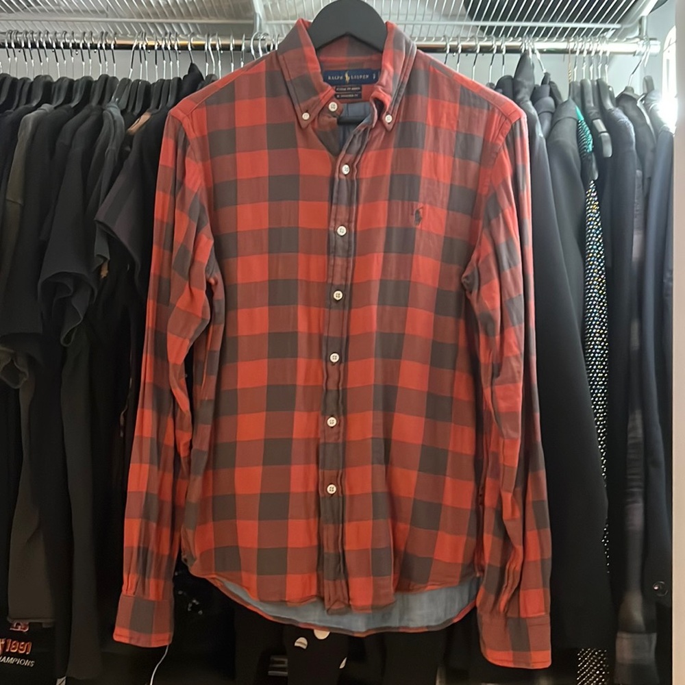 Ralph Lauren Classic Fit Indigo RL Untucked Fit Red Cotton Button Collar Shirt